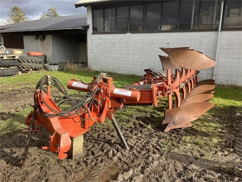 Gregoire-Besson SPWY9 618.170.100 - Plow: picture 1 Gregoire-Besson SPWY9 618.170.100 - Plow: picture 1