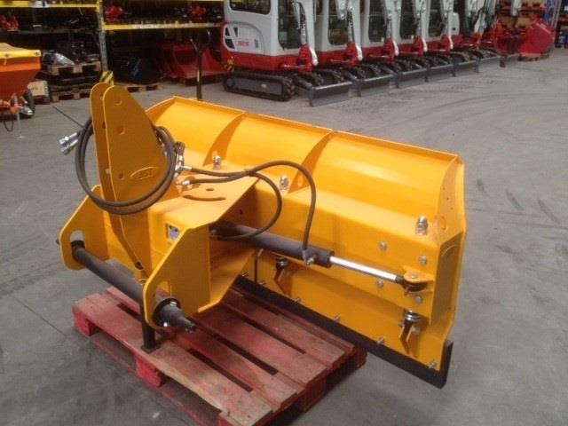 JST MS-200 Sneplov - Snow plough for Agricultural machinery: picture 3 JST MS-200 Sneplov - Snow plough for Agricultural machinery: picture 3