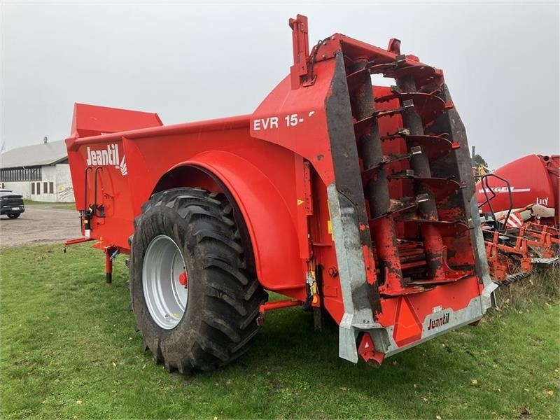 Jeantil EVR 15-12 - Manure spreader: picture 3 Jeantil EVR 15-12 - Manure spreader: picture 3