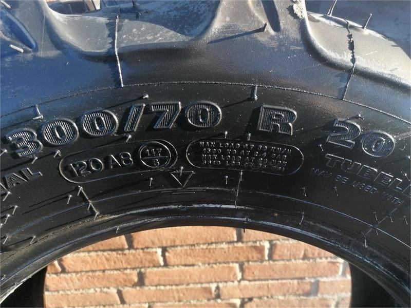 Kleber 300/70R20  - Tire for Utility/ Special vehicle: picture 4 Kleber 300/70R20  - Tire for Utility/ Special vehicle: picture 4