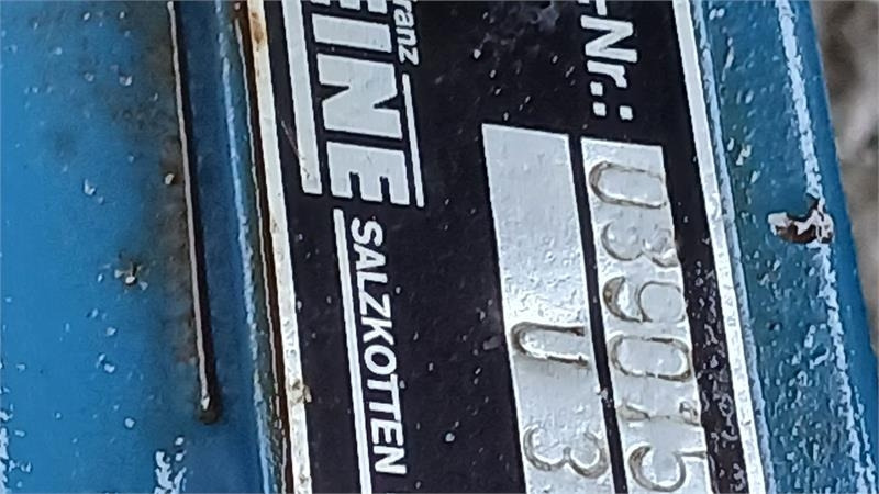 Kleine Unicorn 3 Lift, monteret på Tume gødningsmaskine. - Precision seed drill: picture 4 Kleine Unicorn 3 Lift, monteret på Tume gødningsmaskine. - Precision seed drill: picture 4