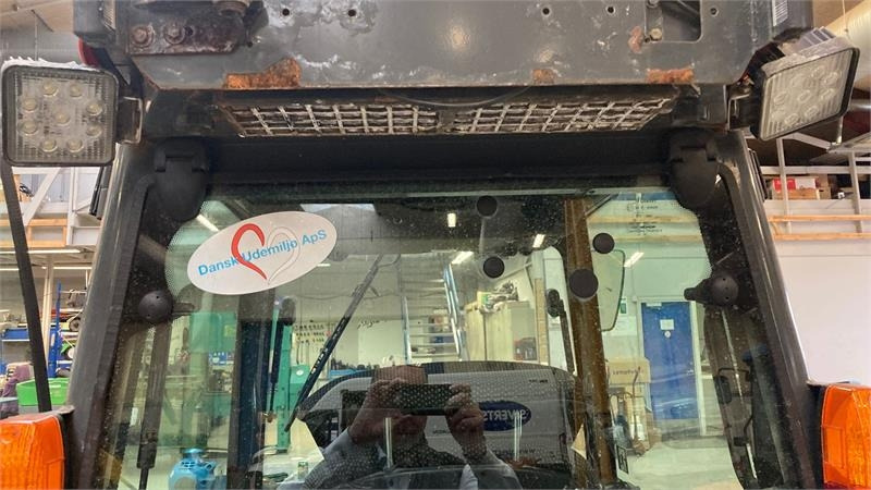 Kubota BX231 - Municipal tractor: picture 4 Kubota BX231 - Municipal tractor: picture 4