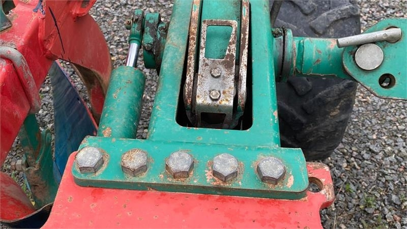 Kverneland EG 100-300-28  - Plow: picture 5 Kverneland EG 100-300-28  - Plow: picture 5