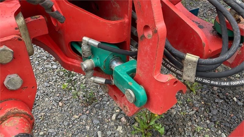 Kverneland EG 100-300-28  - Plow: picture 3 Kverneland EG 100-300-28  - Plow: picture 3