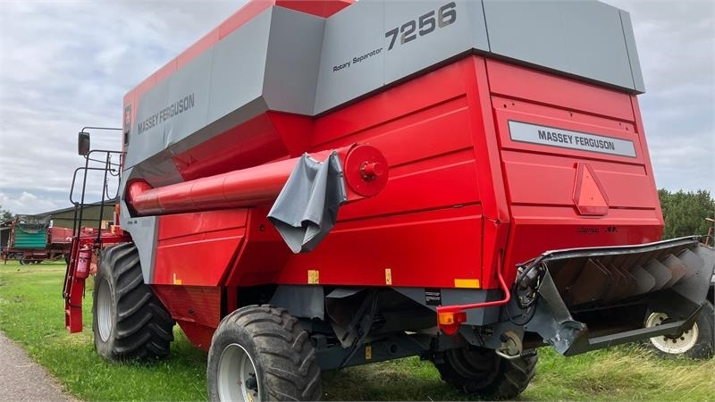 Massey Ferguson 7256 RS 22 fod Freeflow - Combine harvester: picture 3 Massey Ferguson 7256 RS 22 fod Freeflow - Combine harvester: picture 3