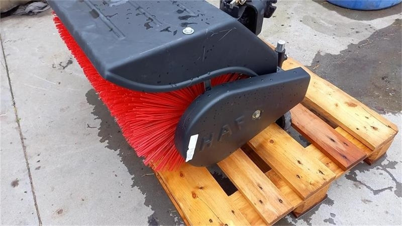 Nibbi 80cm Kost for Mak 4 og 5 - Municipal tractor: picture 4 Nibbi 80cm Kost for Mak 4 og 5 - Municipal tractor: picture 4