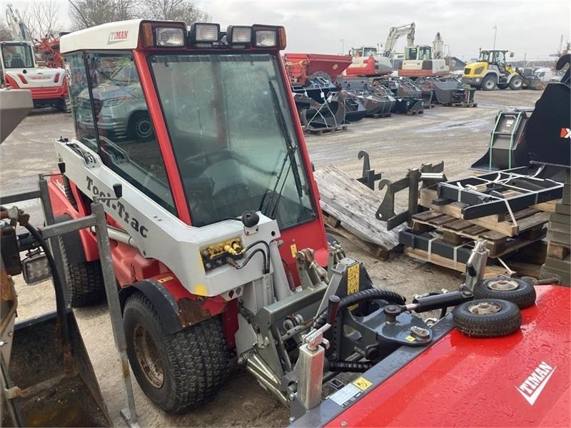 Timan Tool-Trac 245 - Utility/ Special vehicle: picture 3 Timan Tool-Trac 245 - Utility/ Special vehicle: picture 3