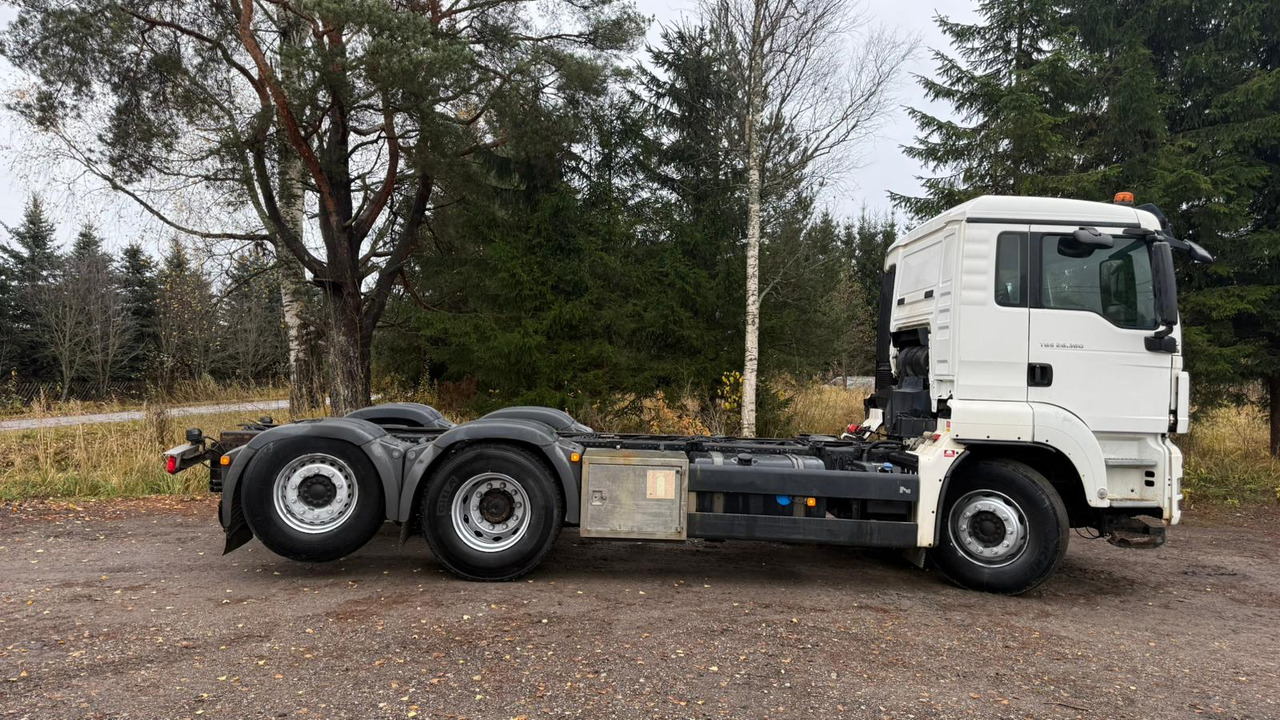 Man TGS 26.360 6X2-2 BL - Cab chassis truck: picture 2 Man TGS 26.360 6X2-2 BL - Cab chassis truck: picture 2