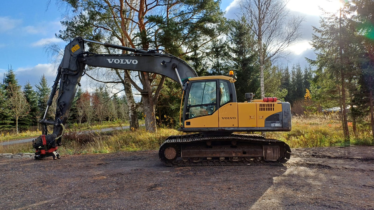 VOLVO EC180CL - Crawler excavator: picture 2 VOLVO EC180CL - Crawler excavator: picture 2