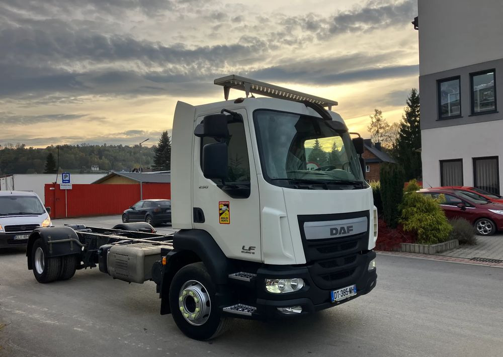 DAF Daf FL 16.250 euro 6 ramo do zabudowy - Cab chassis truck: picture 2 DAF Daf FL 16.250 euro 6 ramo do zabudowy - Cab chassis truck: picture 2