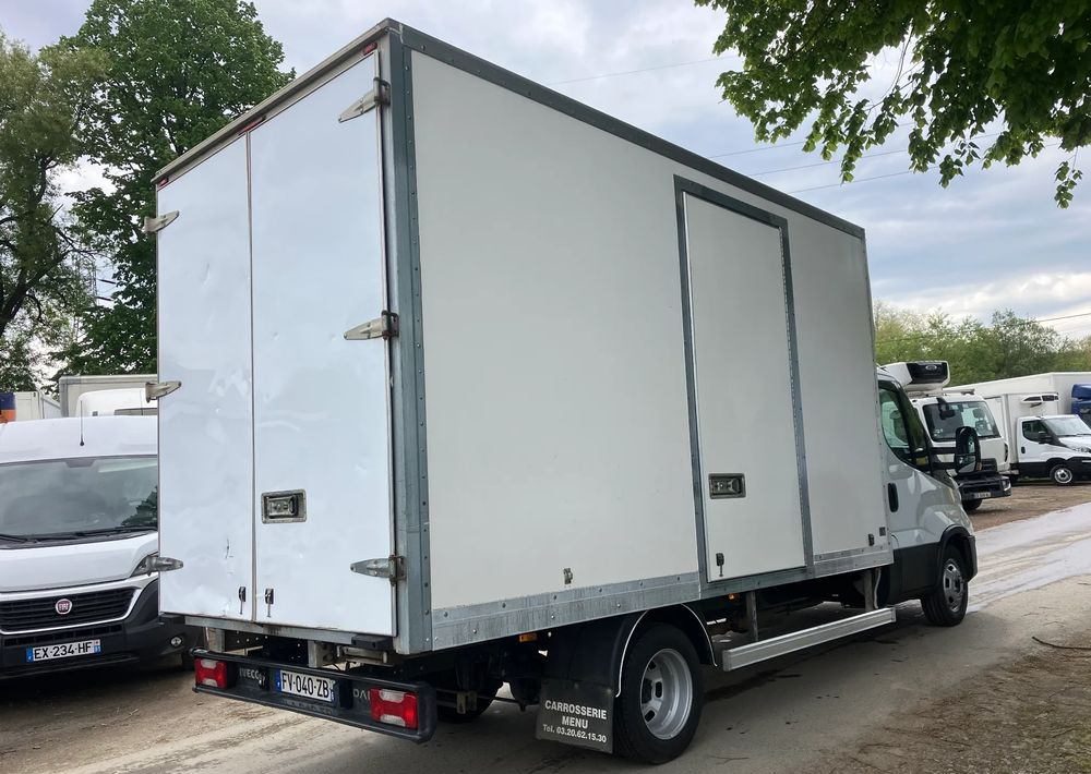 Iveco DAILY 35C16 kontener kurierka 3.0 silnik - Box van: picture 3 Iveco DAILY 35C16 kontener kurierka 3.0 silnik - Box van: picture 3