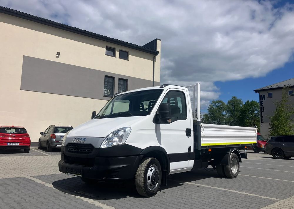Iveco Iveco daily 35C13 wywrotka solidny kiper - Tipper van: picture 3 Iveco Iveco daily 35C13 wywrotka solidny kiper - Tipper van: picture 3