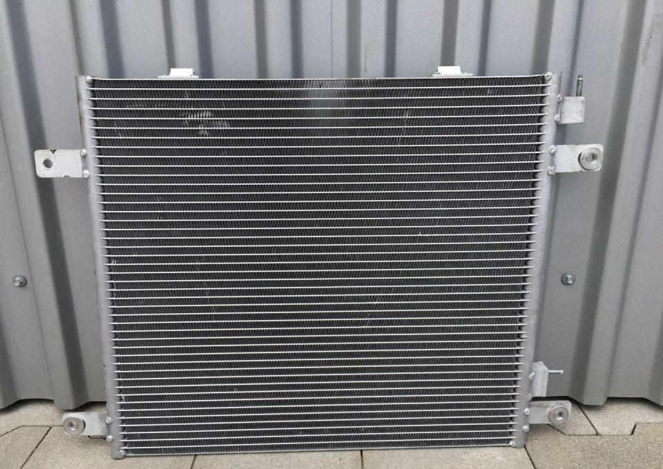 DAF CF Euro 6 chłodnica klimatyzacji - Radiator for Car: picture 1 DAF CF Euro 6 chłodnica klimatyzacji - Radiator for Car: picture 1