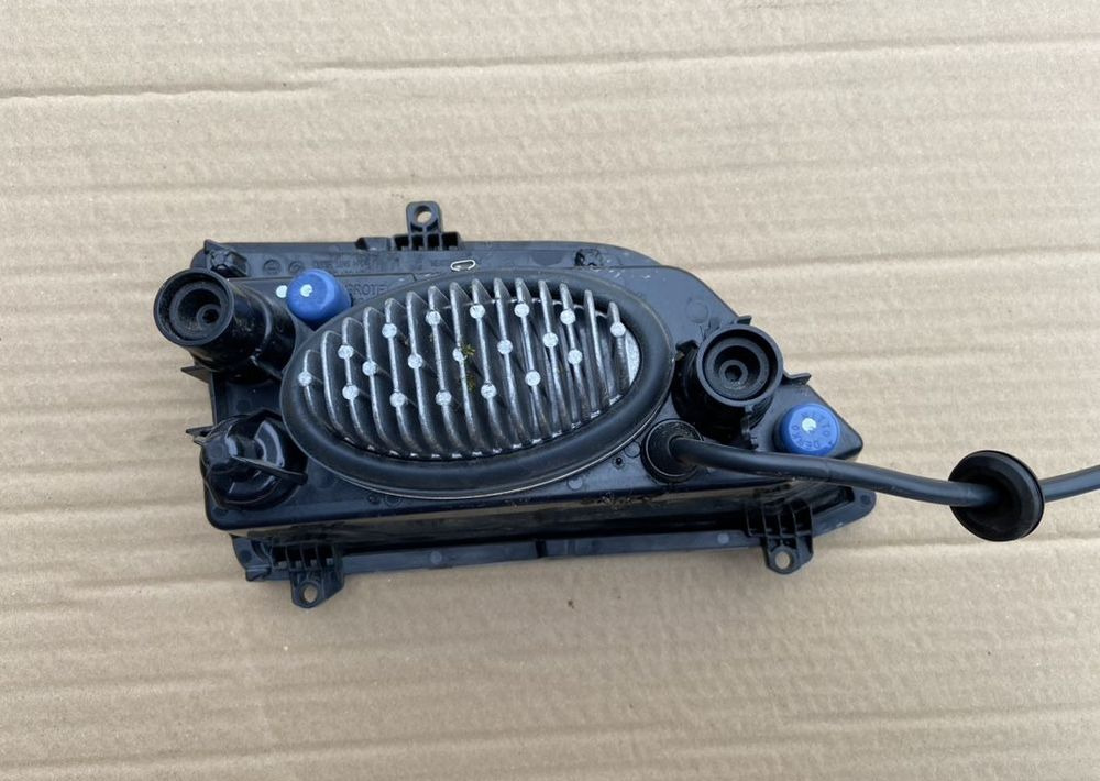 Halogen dachowy Scania R S NGR NGS Dalekosiężne - Lights/ Lighting for Truck: picture 2 Halogen dachowy Scania R S NGR NGS Dalekosiężne - Lights/ Lighting for Truck: picture 2