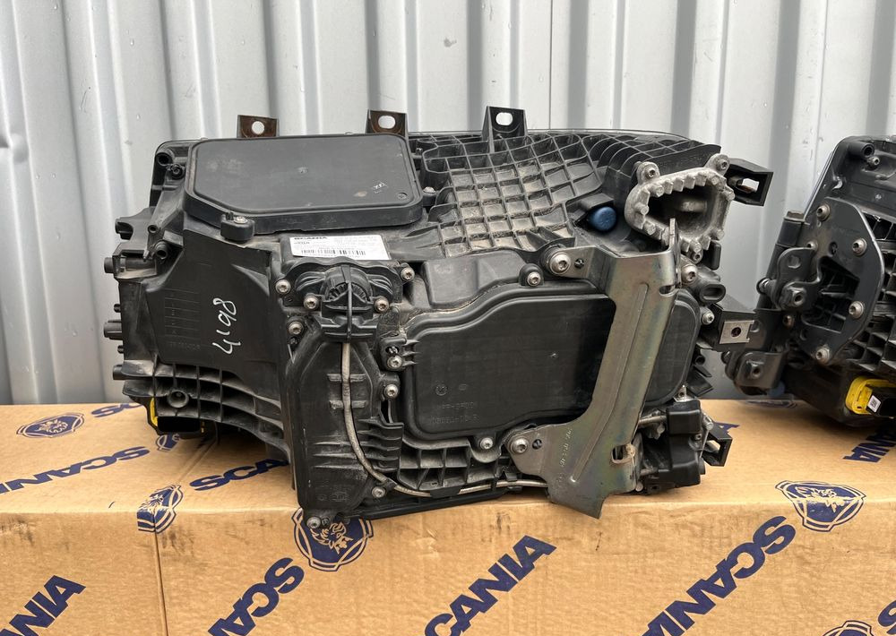 Lampa LED Scania R S NGS NGR reflektor 2674391 - Lights/ Lighting for Truck: picture 3 Lampa LED Scania R S NGS NGR reflektor 2674391 - Lights/ Lighting for Truck: picture 3