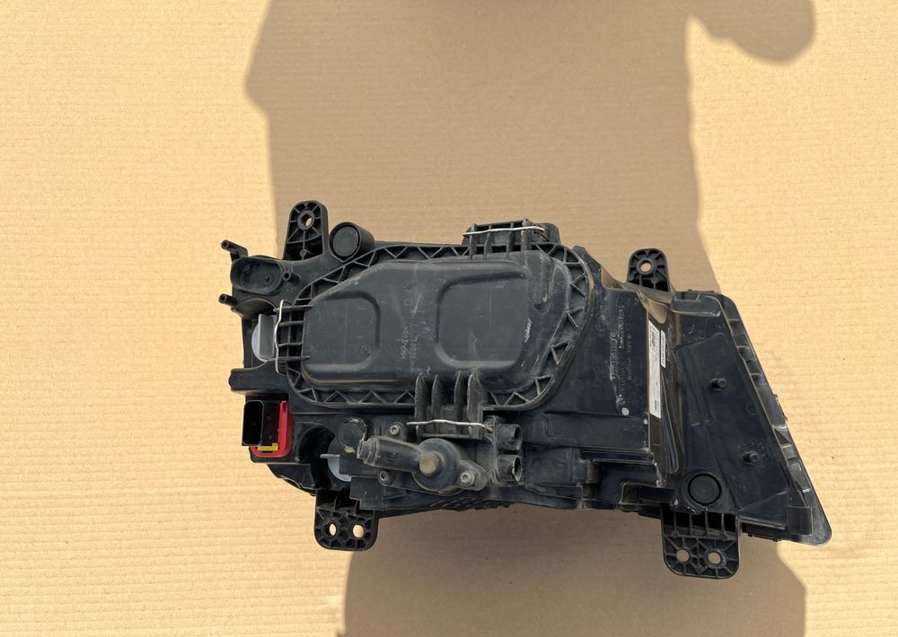 Lampa MAN TGL TGM TG3 reflektor RH nowy model - Lights/ Lighting for Truck: picture 2 Lampa MAN TGL TGM TG3 reflektor RH nowy model - Lights/ Lighting for Truck: picture 2