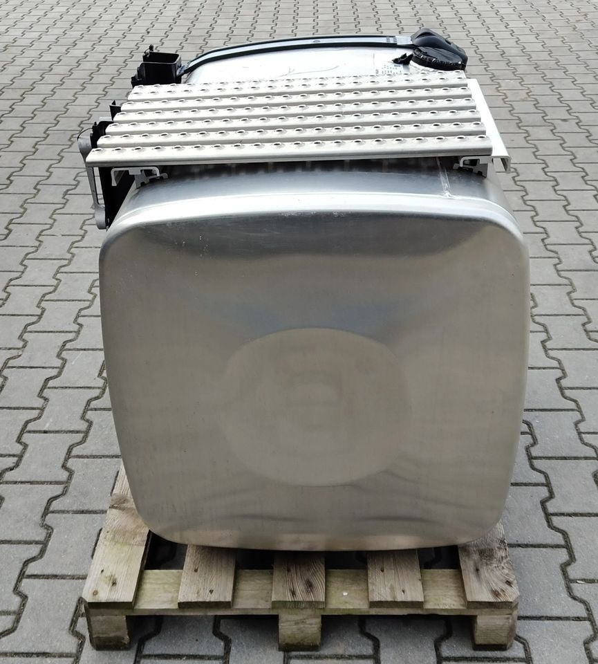 MAN TG3 TGX TGS ZBIORNIK PALIWA KOMPLETNY 460L NOWY - Fuel tank for Truck: picture 3 MAN TG3 TGX TGS ZBIORNIK PALIWA KOMPLETNY 460L NOWY - Fuel tank for Truck: picture 3