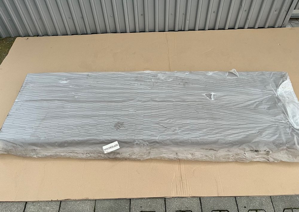 NOWY materac górny DAF XF 106 euro 6 - Cab and interior for Truck: picture 1 NOWY materac górny DAF XF 106 euro 6 - Cab and interior for Truck: picture 1