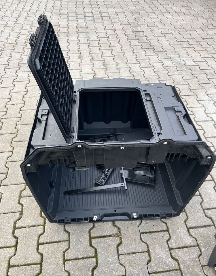 NOWY schowek wewnętrzny DAF XG+ skrzynka box - Cab and interior for Truck: picture 1 NOWY schowek wewnętrzny DAF XG+ skrzynka box - Cab and interior for Truck: picture 1