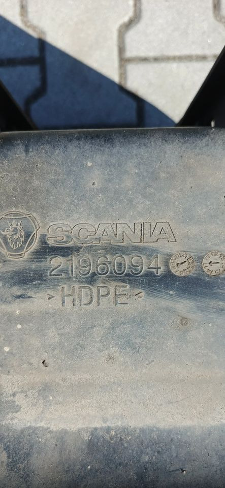 SCANIA R S ZBIORNIK ADBLUE 2196094 - AdBlue tank for Truck: picture 2 SCANIA R S ZBIORNIK ADBLUE 2196094 - AdBlue tank for Truck: picture 2