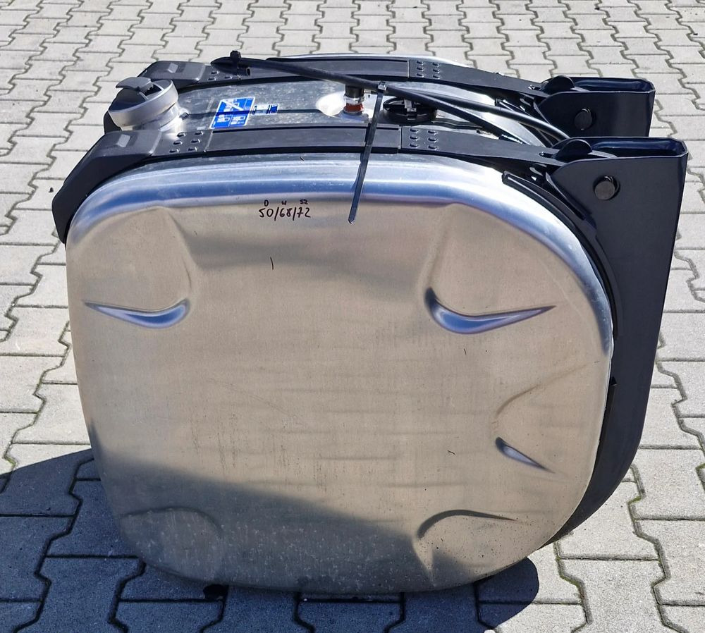 SCANIA R S ZBIORNIK PALIWA 220L NOWY - Fuel processing/ Fuel delivery: picture 4 SCANIA R S ZBIORNIK PALIWA 220L NOWY - Fuel processing/ Fuel delivery: picture 4