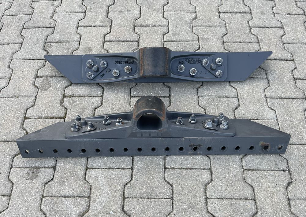 Łapy siodła Volvo Jost SK0042100 wspornik mocowanie 160mm - Spare parts for Truck: picture 2 Łapy siodła Volvo Jost SK0042100 wspornik mocowanie 160mm - Spare parts for Truck: picture 2