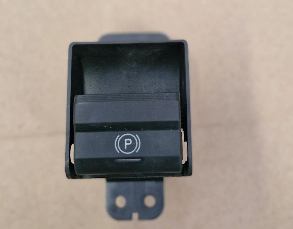 VOLVO FH5 FM5 HAMULEC RĘCZNY PRZYCISK - Brake parts: picture 1 VOLVO FH5 FM5 HAMULEC RĘCZNY PRZYCISK - Brake parts: picture 1