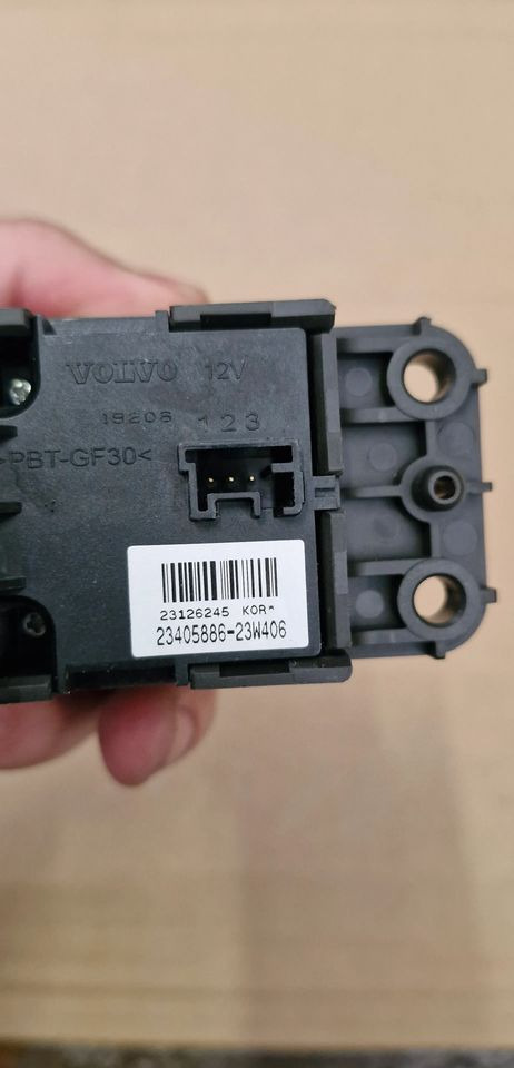 VOLVO FH5 FM5 HAMULEC RĘCZNY PRZYCISK - Brake parts: picture 2 VOLVO FH5 FM5 HAMULEC RĘCZNY PRZYCISK - Brake parts: picture 2