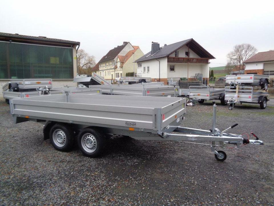 Böckmann PKW-Anhänger , 2,0 to. Hochlader, 100 km/h - Dropside/ Flatbed trailer: picture 1 Böckmann PKW-Anhänger , 2,0 to. Hochlader, 100 km/h - Dropside/ Flatbed trailer: picture 1