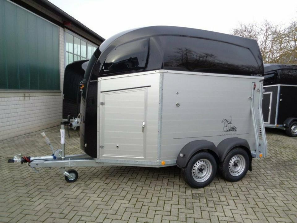Böckmann, Pferdeanhänger, Champion R, Western, 2,4to. Alub.100km - Horse trailer: picture 1 Böckmann, Pferdeanhänger, Champion R, Western, 2,4to. Alub.100km - Horse trailer: picture 1