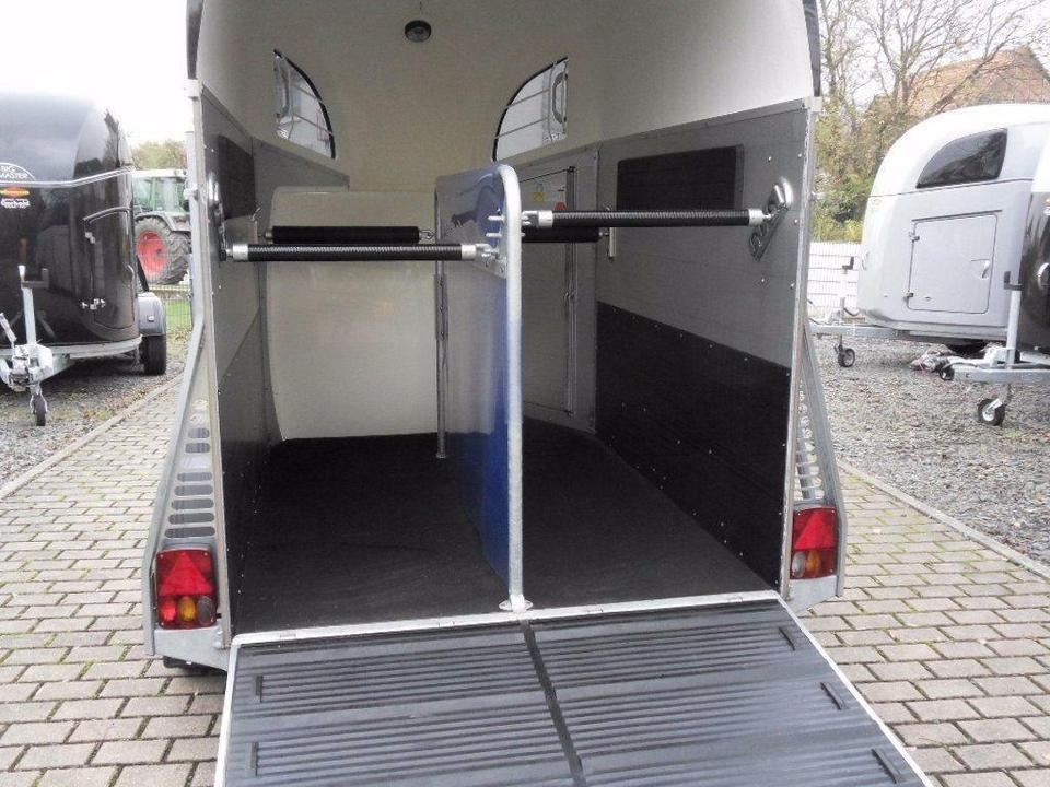 Böckmann Pferdeanhänger Champion R, Western, Alu, 100 km/h - Horse trailer: picture 5 Böckmann Pferdeanhänger Champion R, Western, Alu, 100 km/h - Horse trailer: picture 5