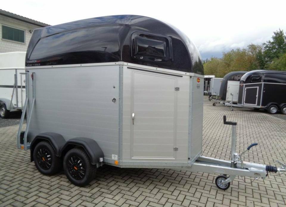 Böckmann Pferdeanhänger Champion Sattelkammer - Horse trailer: picture 2 Böckmann Pferdeanhänger Champion Sattelkammer - Horse trailer: picture 2