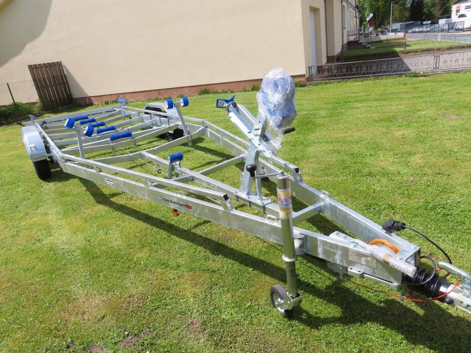 Boat trailer Böckmann TPV, PKW Anhänger, Bootstrailer, 3,5 to. Winde, 100 km/h: picture 17 Boat trailer Böckmann TPV, PKW Anhänger, Bootstrailer, 3,5 to. Winde, 100 km/h: picture 17