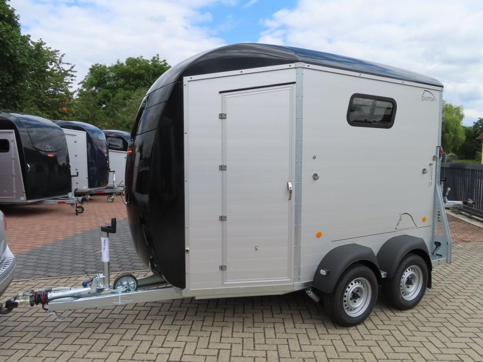 Horse trailer Pferdeanhänger Böckmann Portax K, Sattelk. Entladeklappe, 100 k.: picture 17 Horse trailer Pferdeanhänger Böckmann Portax K, Sattelk. Entladeklappe, 100 k.: picture 17