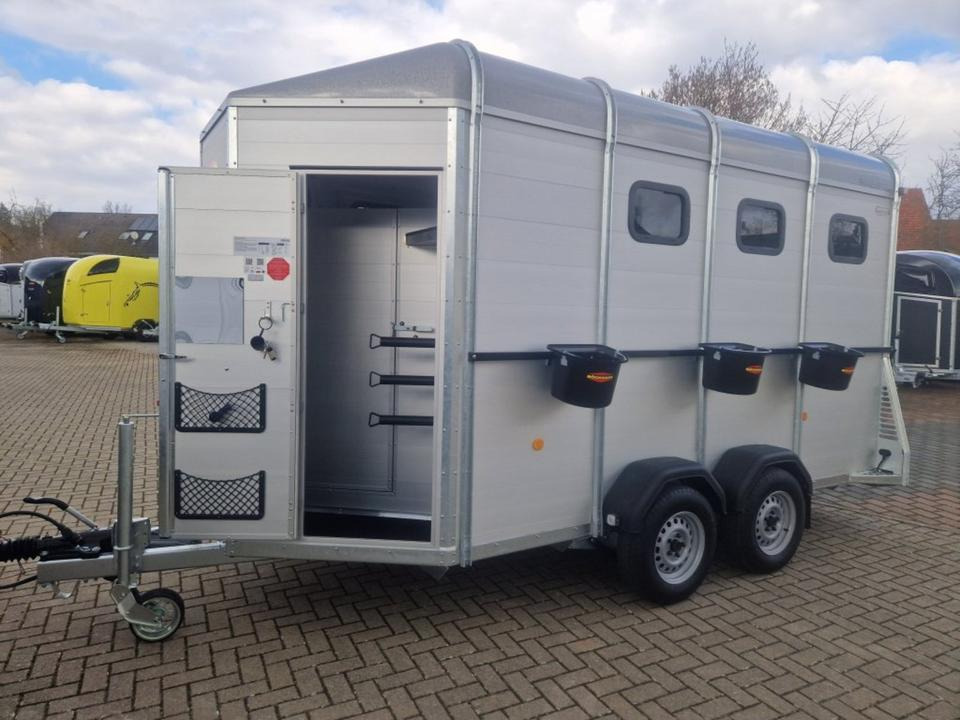 Pferdeanhänger Böckmann Traveller G3 Top Ausstattung - Horse trailer: picture 2 Pferdeanhänger Böckmann Traveller G3 Top Ausstattung - Horse trailer: picture 2