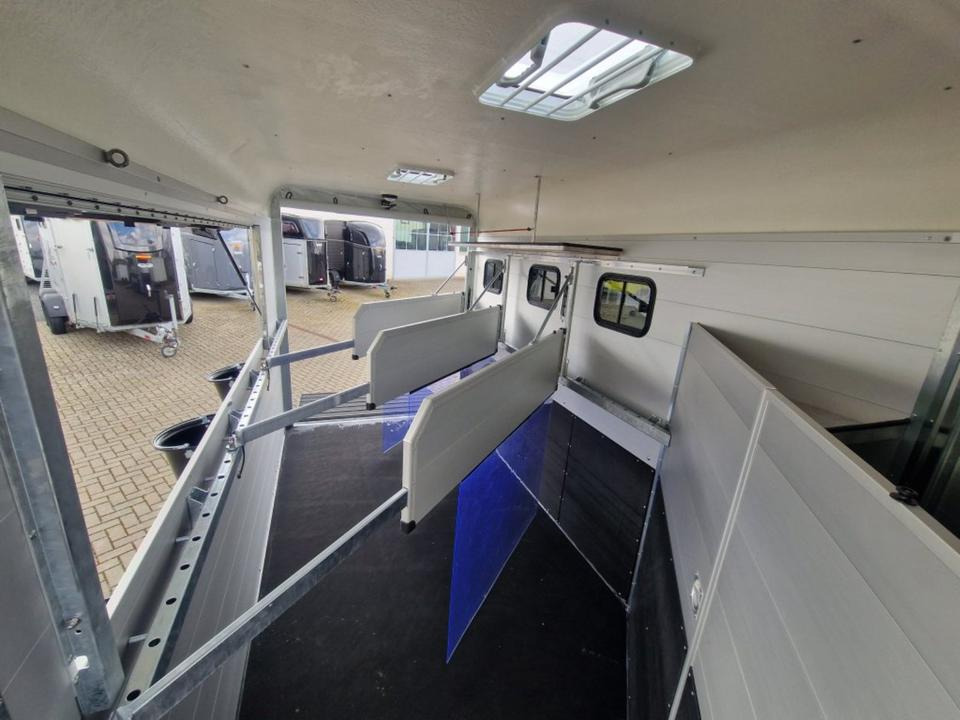 Pferdeanhänger Böckmann Traveller G3 Top Ausstattung - Horse trailer: picture 5 Pferdeanhänger Böckmann Traveller G3 Top Ausstattung - Horse trailer: picture 5