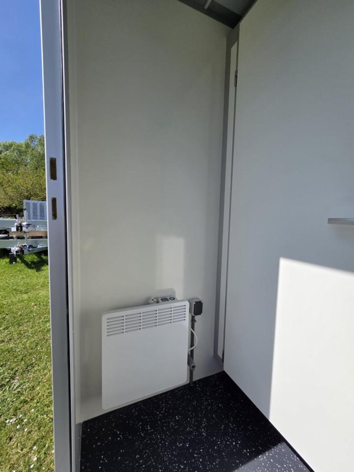 Construction container, Trailer Toilettenwagen Sanitär-Anhänger WC Wagen 2xD, 1xH+2U: picture 15