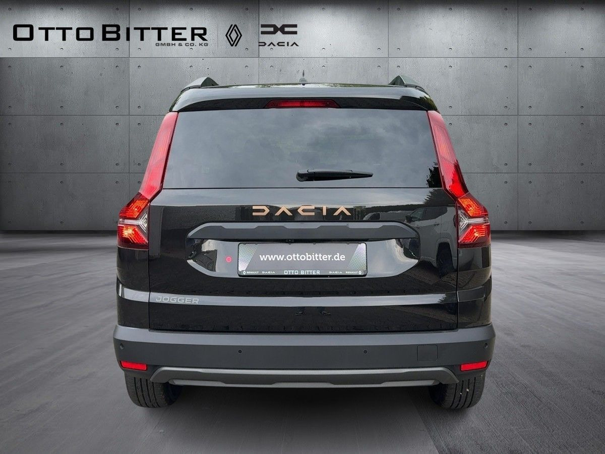 Dacia Jogger Extreme TCe110 7-Sitze CITY-PAKET/SITZH - Station wagon: picture 3 Dacia Jogger Extreme TCe110 7-Sitze CITY-PAKET/SITZH - Station wagon: picture 3