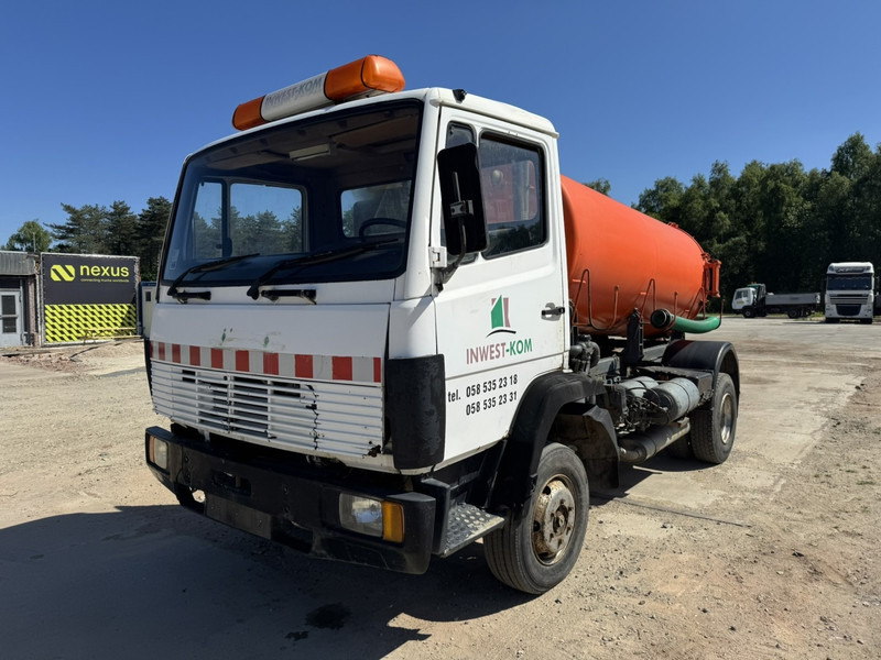Mercedes-Benz SK 914 (8000 L / STEEL SUSPENSION & MANUAL PUMP / SUSPENSION LAMES & POMPE MANUELLE) - Vacuum truck: picture 1 Mercedes-Benz SK 914 (8000 L / STEEL SUSPENSION & MANUAL PUMP / SUSPENSION LAMES & POMPE MANUELLE) - Vacuum truck: picture 1
