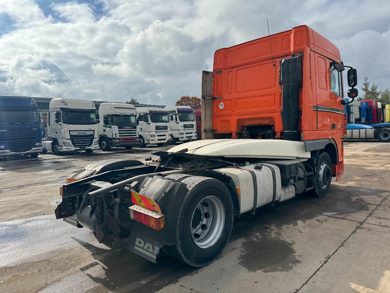 DAF 105 XF 460 Space Cab (MANUAL GEARBOX / BOITE MANUELLE) - Tractor unit: picture 5 DAF 105 XF 460 Space Cab (MANUAL GEARBOX / BOITE MANUELLE) - Tractor unit: picture 5