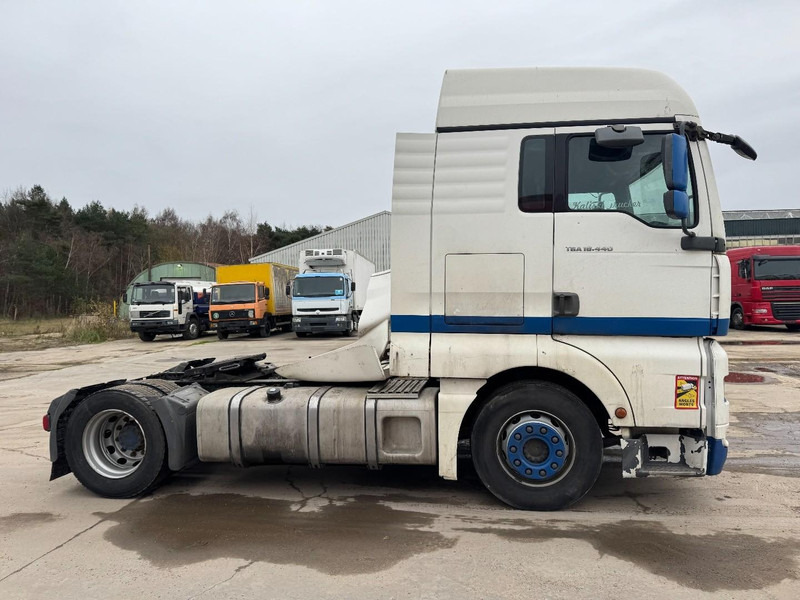 MAN TGA 18.440 (MANUAL GEARBOX / BOITE MANUELLE) - Tractor unit: picture 4 MAN TGA 18.440 (MANUAL GEARBOX / BOITE MANUELLE) - Tractor unit: picture 4