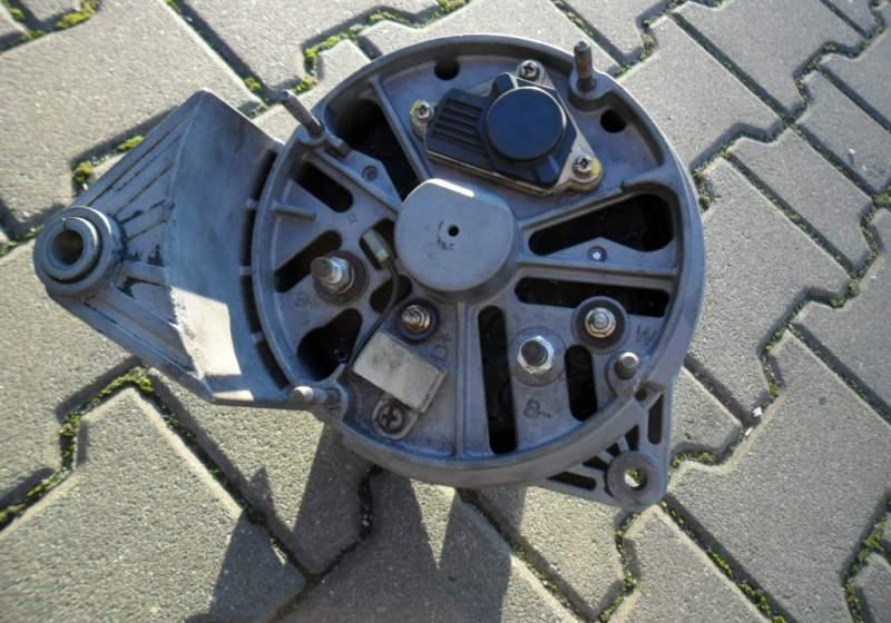 Wszystkie Alternator Bosz 24v ,140 A - Alternator for Bus: picture 3 Wszystkie Alternator Bosz 24v ,140 A - Alternator for Bus: picture 3