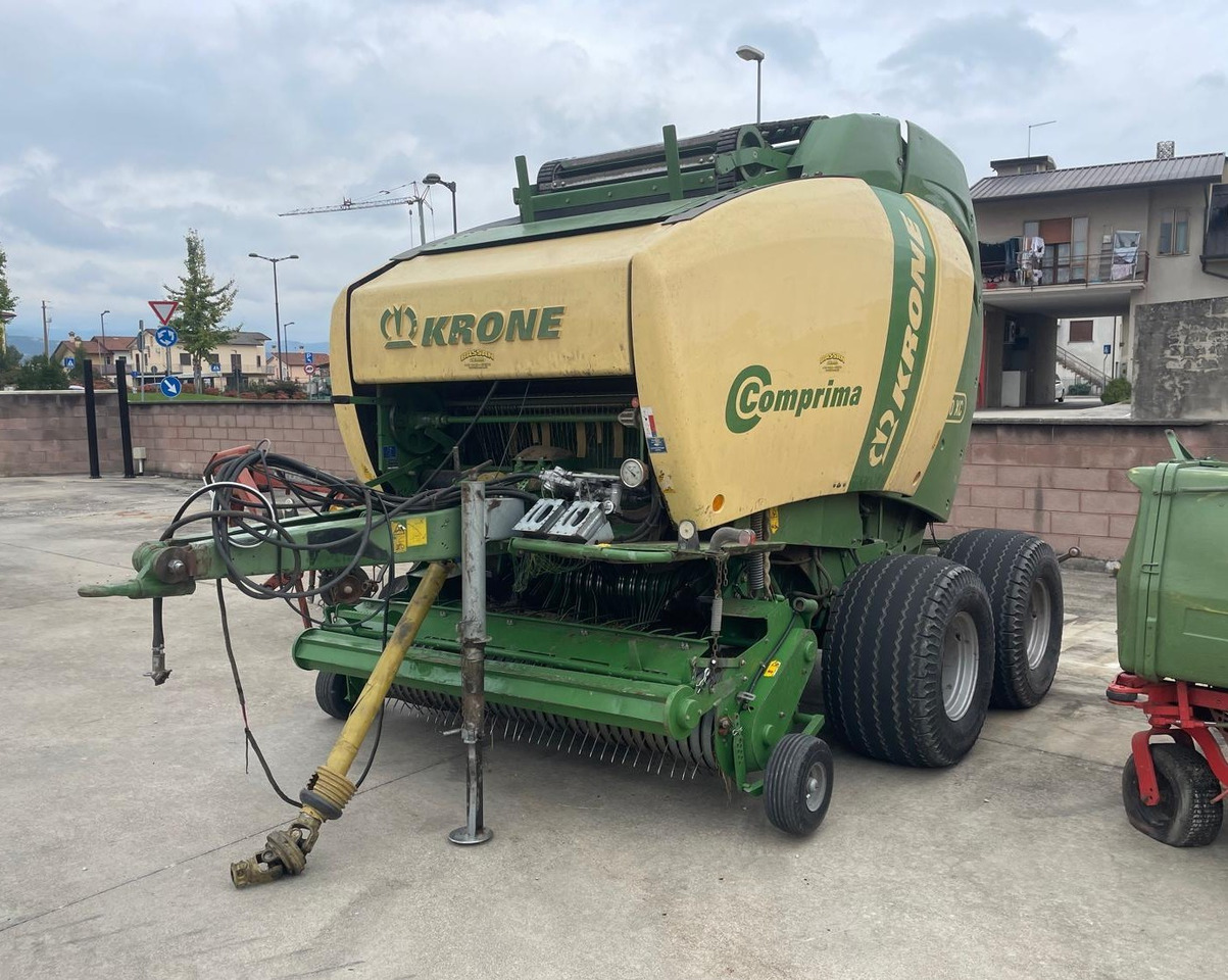KRONE ROTOPRESSA V 180 XC - Round baler: picture 1 KRONE ROTOPRESSA V 180 XC - Round baler: picture 1