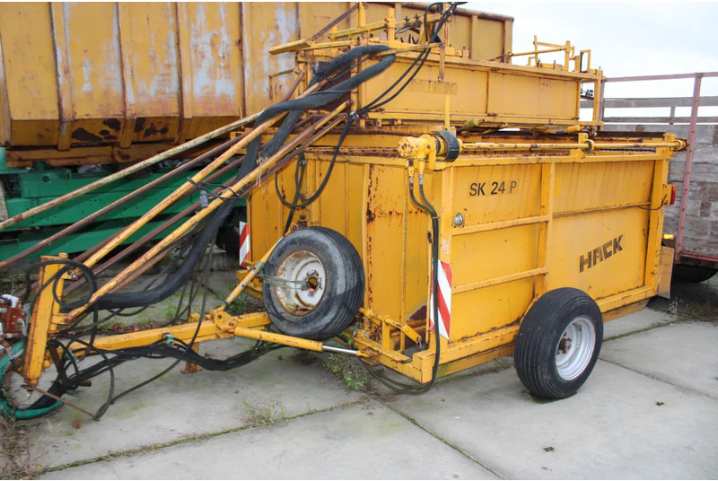 Fella 680 en diverse machines - Tedder/ Rake: picture 5 Fella 680 en diverse machines - Tedder/ Rake: picture 5