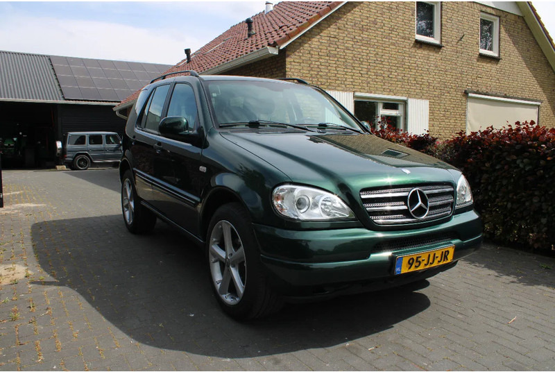 Mercedes-Benz M-Klasse ML 320 - SUV: picture 1 Mercedes-Benz M-Klasse ML 320 - SUV: picture 1