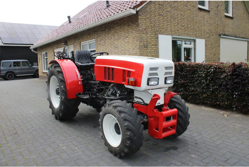 Steyr 8075 AS - Farm tractor: picture 1 Steyr 8075 AS - Farm tractor: picture 1