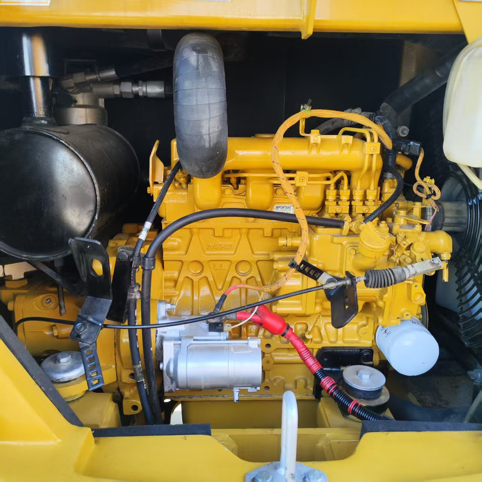 Mini excavator CATERPILLAR 303.5e: picture 15