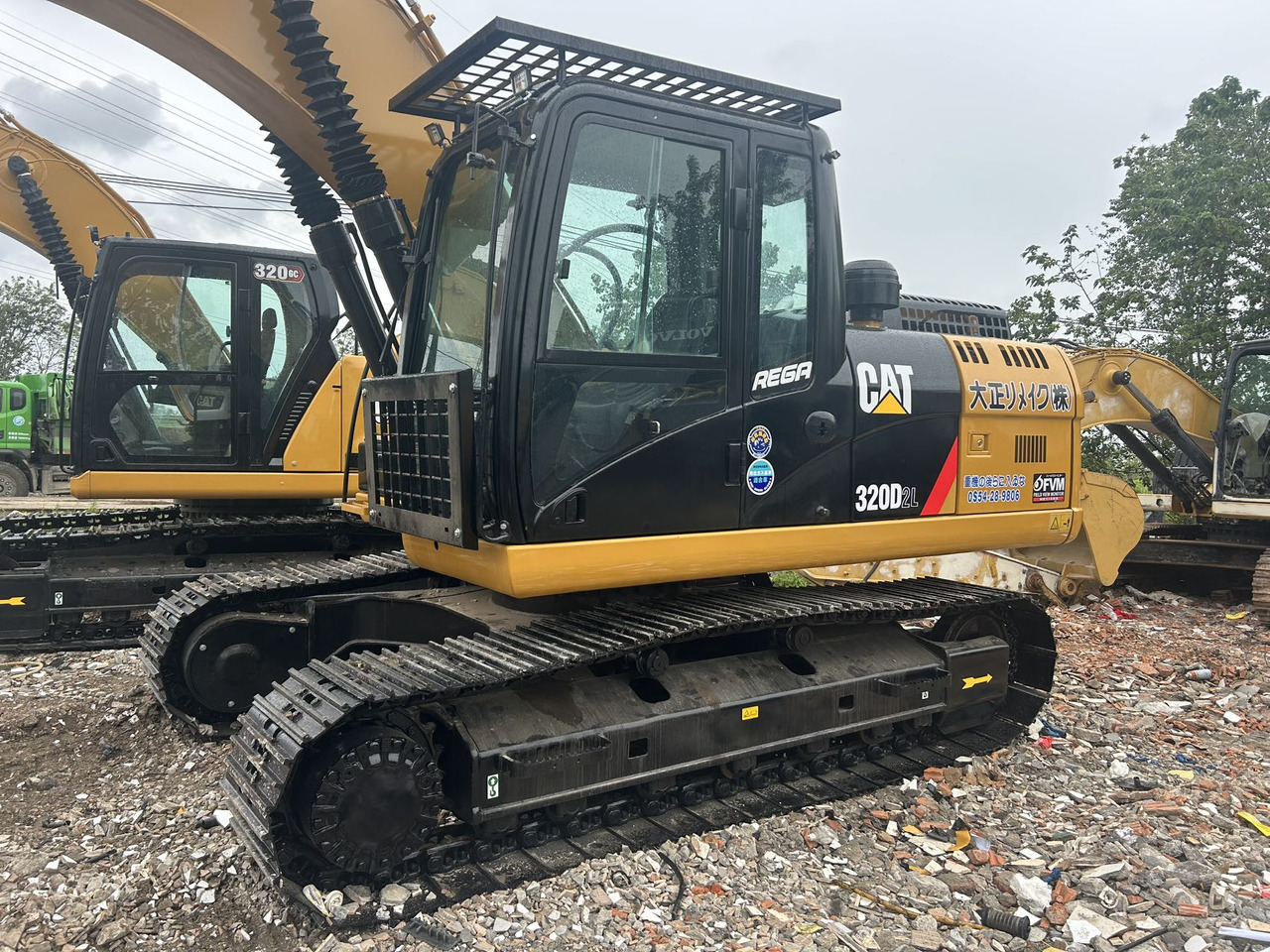 CATERPILLAR 320d - Crawler excavator: picture 2 CATERPILLAR 320d - Crawler excavator: picture 2