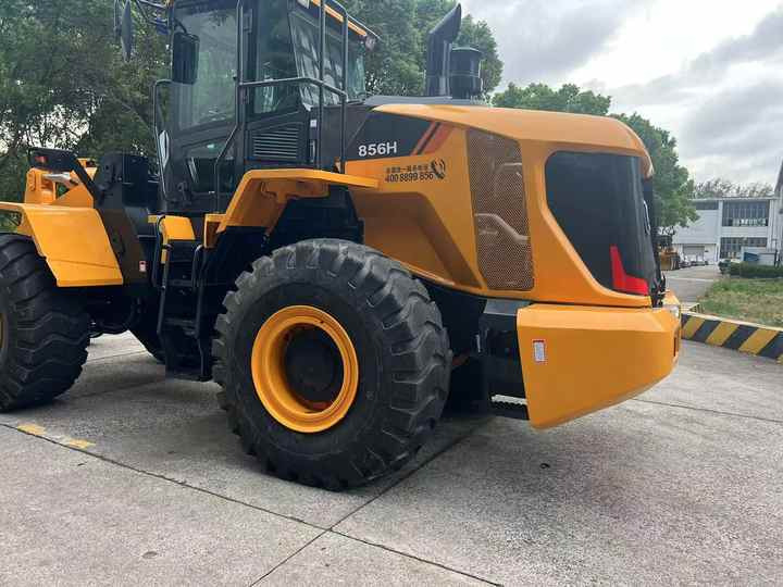 China Brand Liugong Wheel Loader Second Hand Front Loader CLG 856H 835 836 856 856h Used 5tons Liugong for Sale - Wheel loader: picture 3 China Brand Liugong Wheel Loader Second Hand Front Loader CLG 856H 835 836 856 856h Used 5tons Liugong for Sale - Wheel loader: picture 3