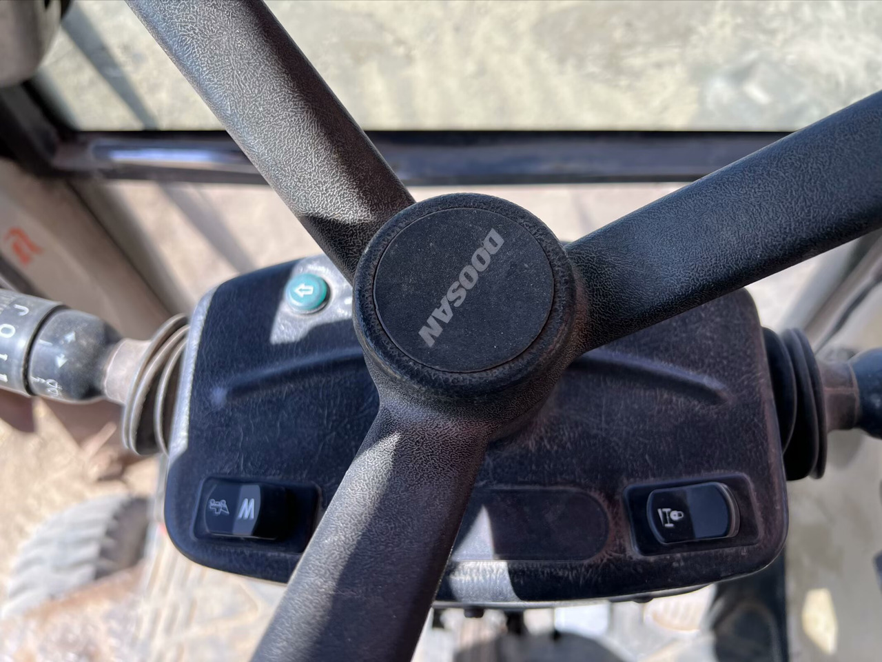 Wheel excavator DOOSAN 210w-7 [ Copy ] [ Copy ] [ Copy ] [ Copy ] [ Copy ]: picture 36